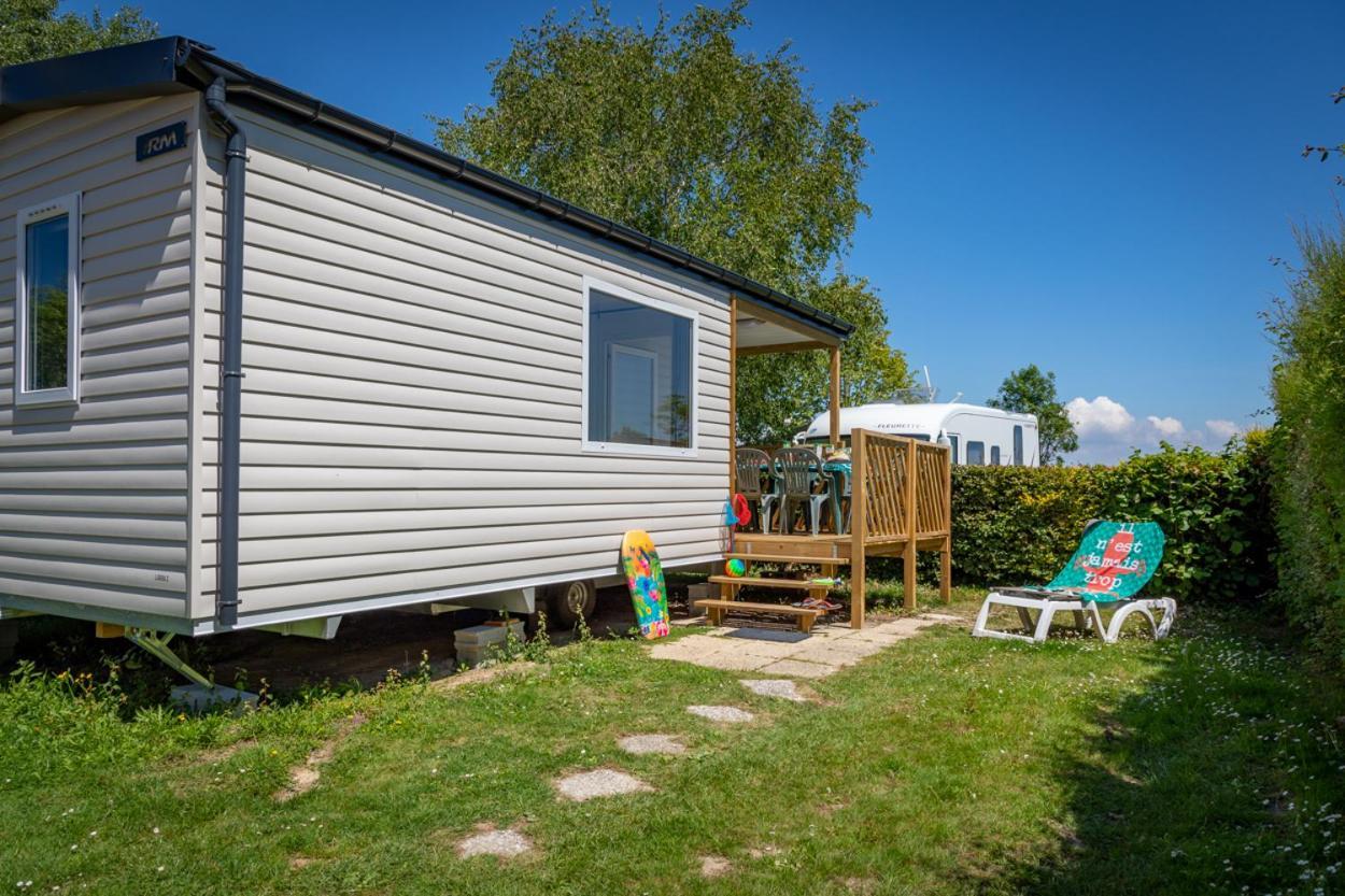 Camping L'Oasis Damgan Exteriör bild