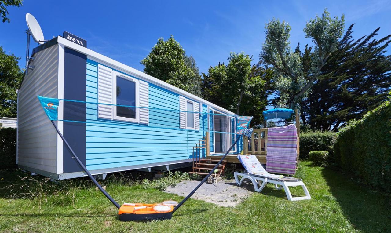 Camping L'Oasis Damgan Exteriör bild