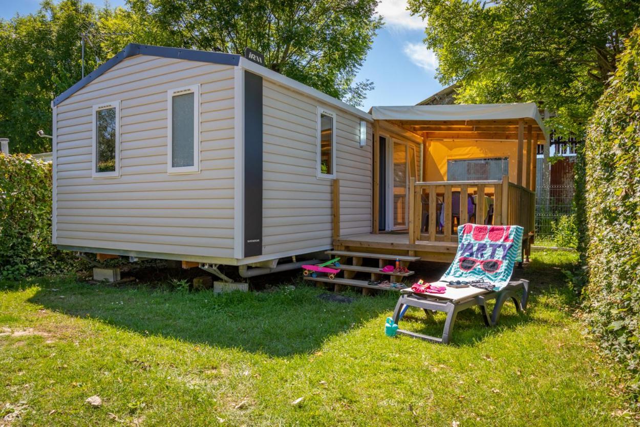 Camping L'Oasis Damgan Exteriör bild
